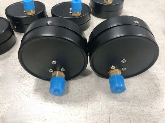 Manómetro para tanque receptor de aire de 4 pulgadas (100 mm) con rango de 0-1.6 MPa y zonas de seguridad codificadas por colores